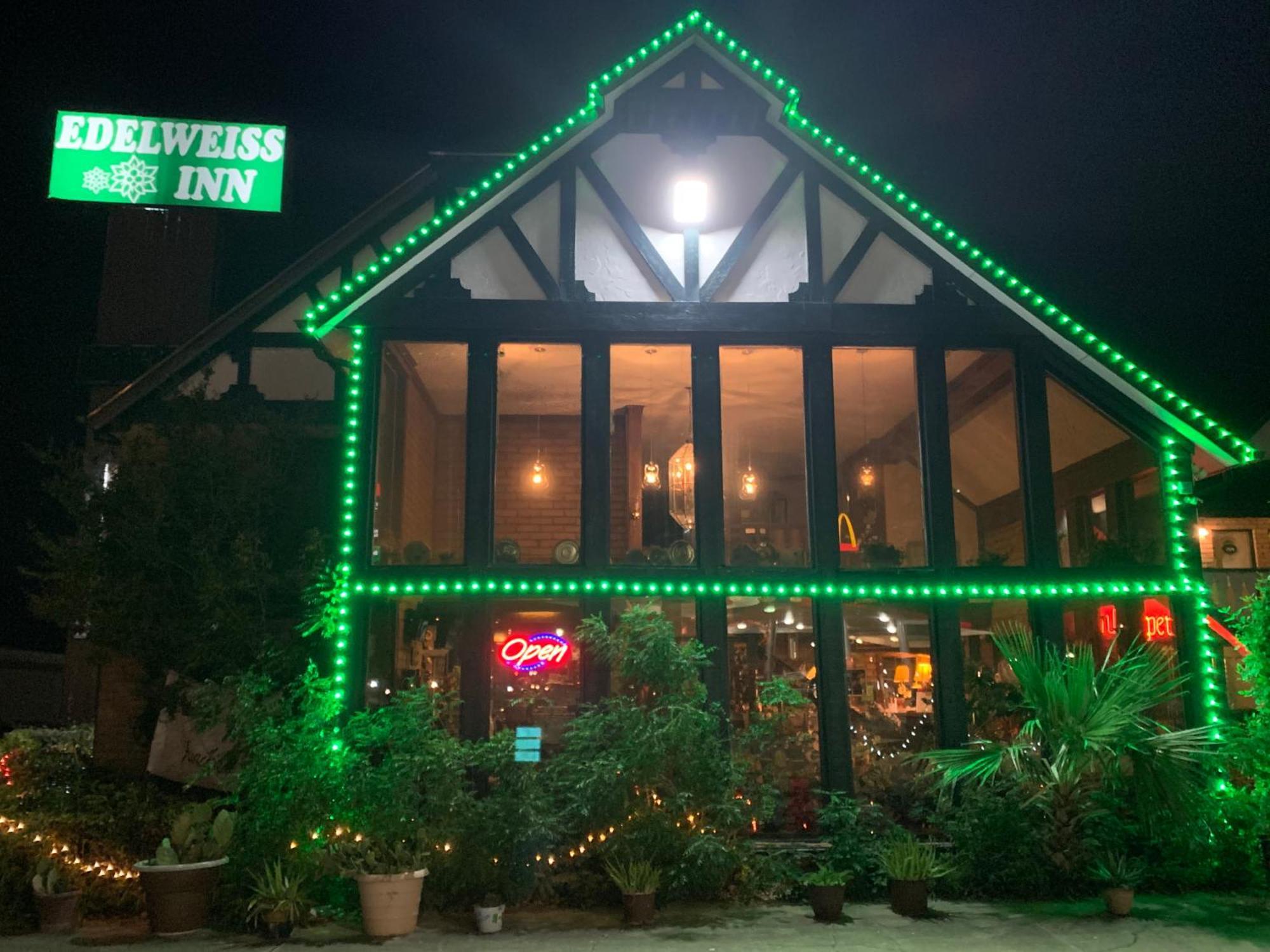 Edelweiss Inn Нью-Браунфелс Екстер'єр фото